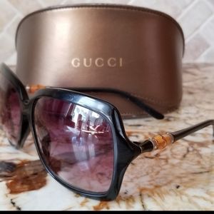 AUTHENTIC GUCCI SUNGLASSES WITH BAMBOO DETAILING, CASE, BOX, PAPERS